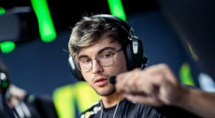 Twistzz